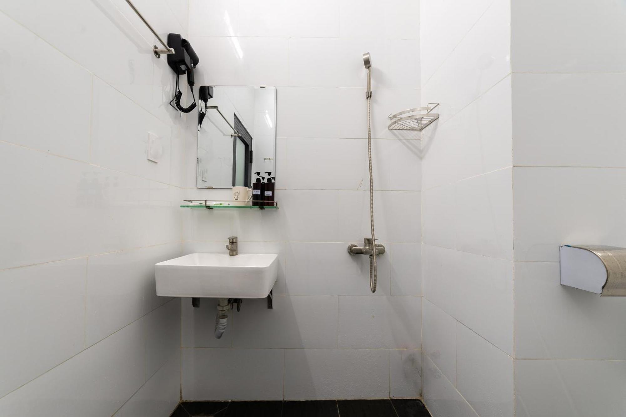Thien Quoc Hotel Ho Chi Minh-staden Exteriör bild